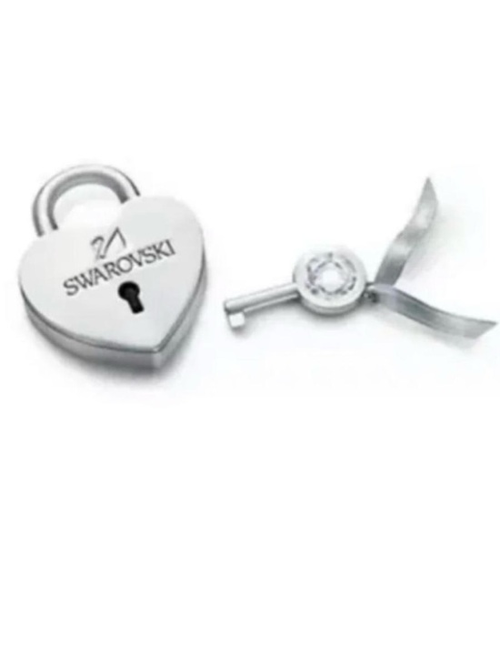 Swarovski Heart Lock Key Set, a decorative accessory with working lock - Picture 3 of 5